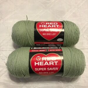 2 Skeins of Red Heart Super Saver 8oz 0661 Frosty Green